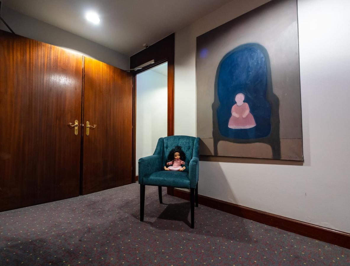 Hotel The Ambassador